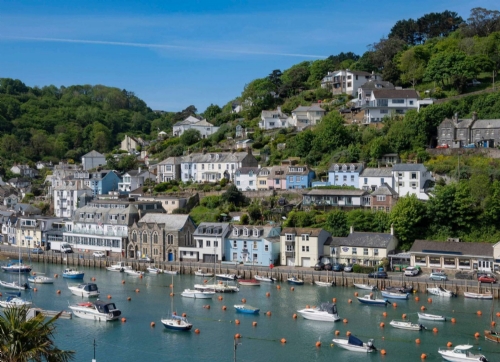 CLOSE TO LOOE AND POLPERRO