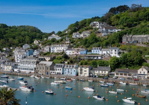 CLOSE TO LOOE AND POLPERRO